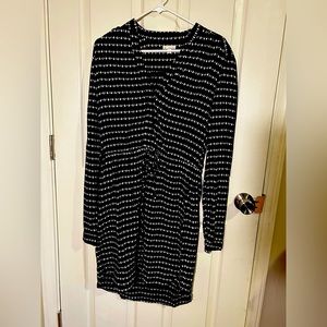 Gap navy dress with white raindrop print.